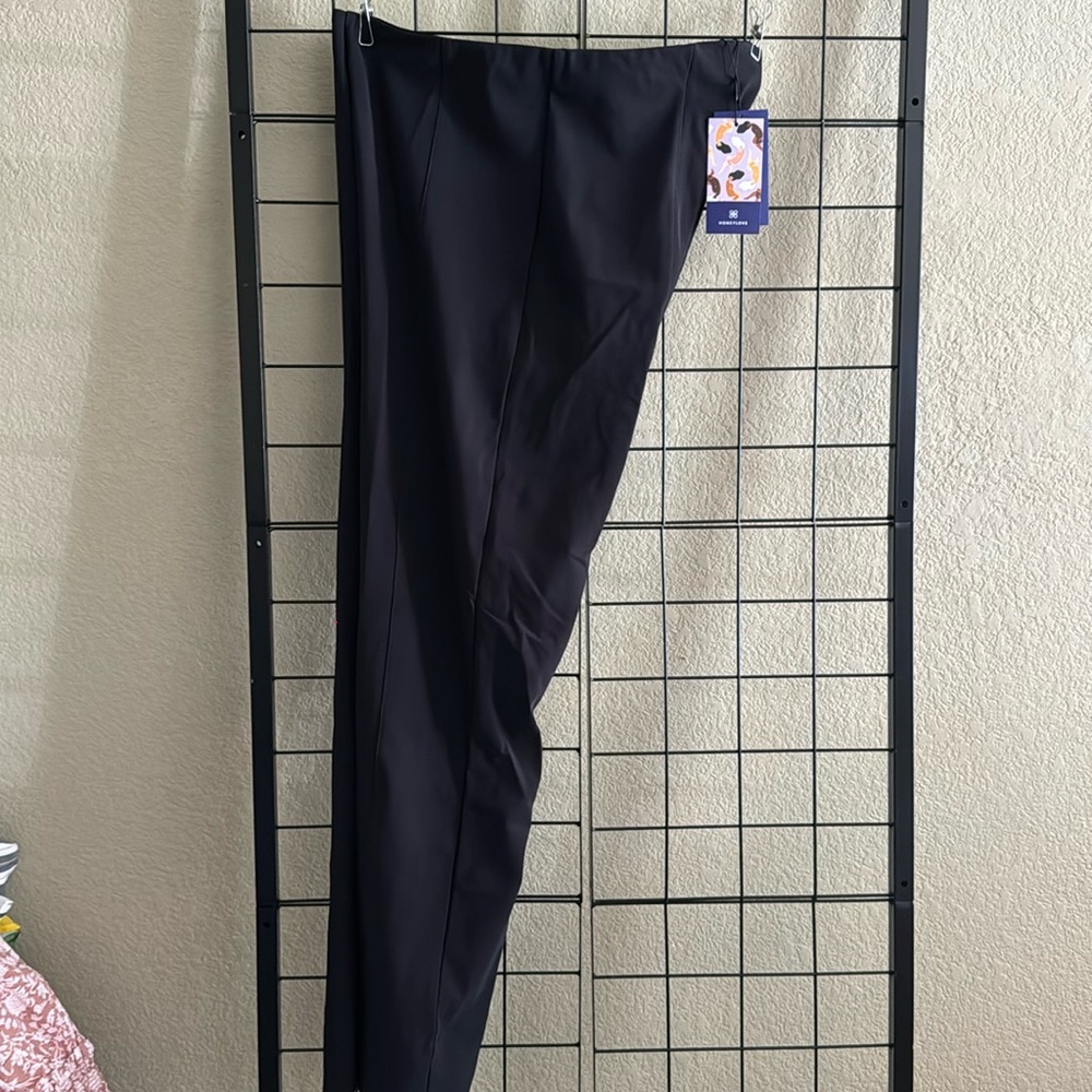 New with tags, honey love extra large dress pants with seam front